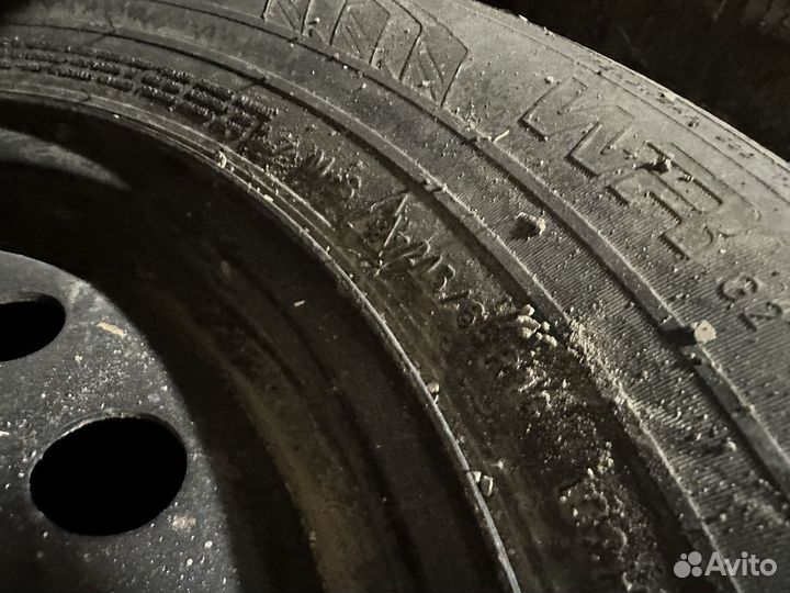 Touring Supreme SE II 215/65 R16
