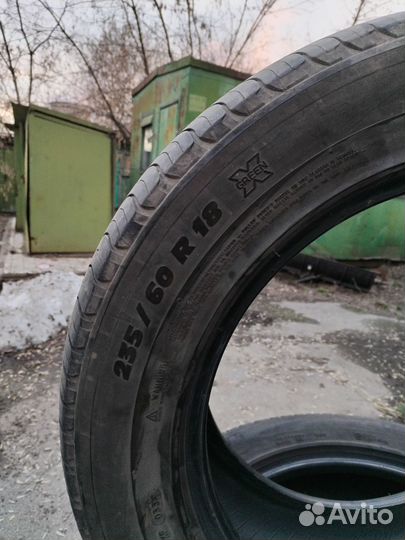 Michelin Latitude Tour HP 235/60 R18