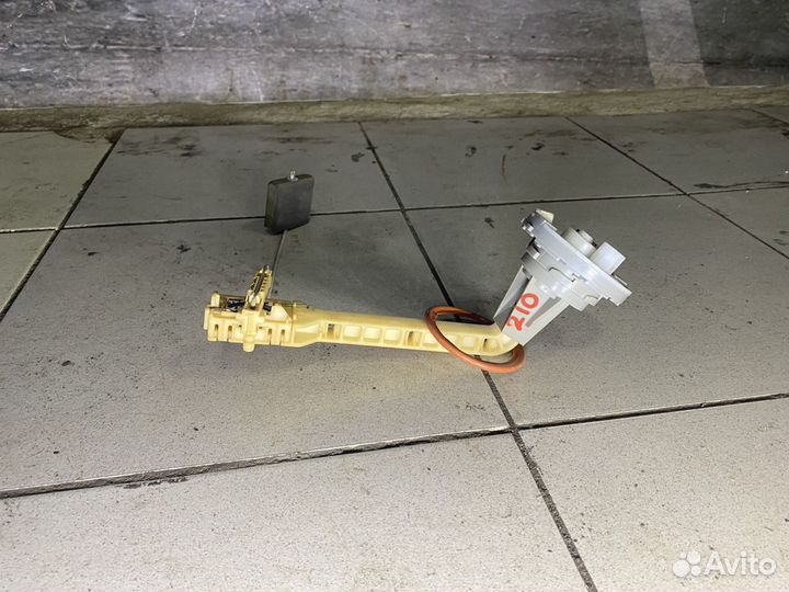 Датчик топлива Mercedes W210
