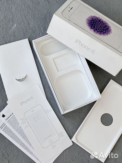 Коробки от iPhone