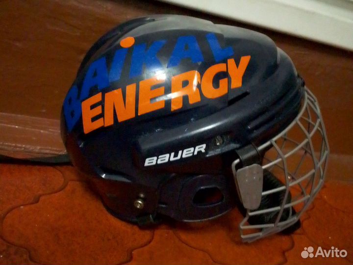 Шлем хоккейный