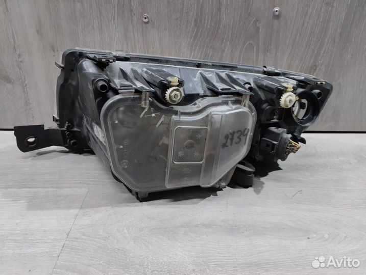 Фара правая Шкода фабия