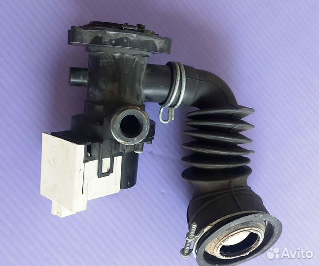 Помпа стиральной машины Hotpoint Ariston