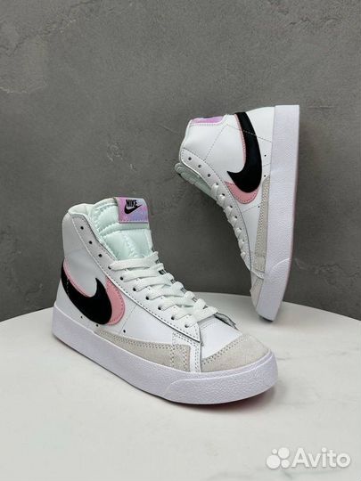 Nike Blazer Mid 77 Arctic Punch