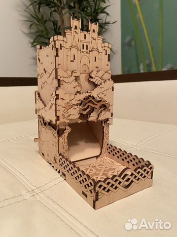 Башня для кубиков / дайсов (для игры в D&D)