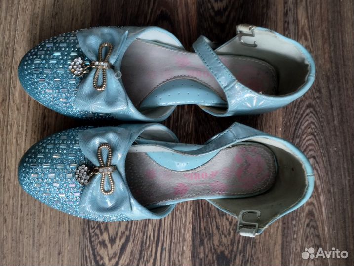 Туфли на девочку