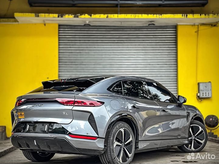 BYD Song L 313 л.с. AT, 2024, 9 000 км