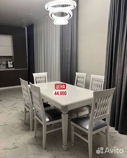 Столы и стулья новые