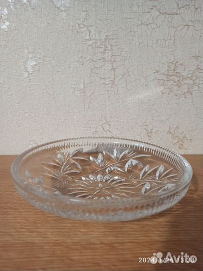 Хрусталь СССР (вазы,салатники,стаканы)
