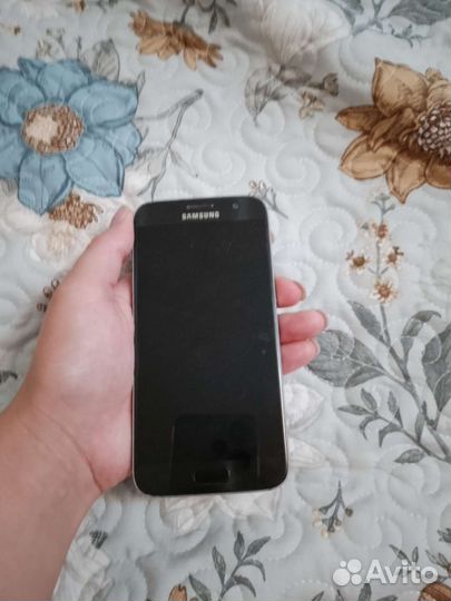 Телефон Samsung galaxy s7