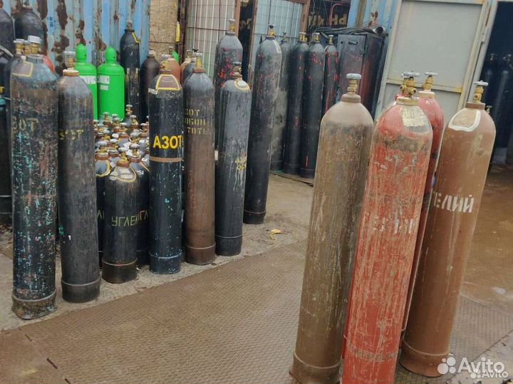 Прием кислородных и углекислотных баллонов