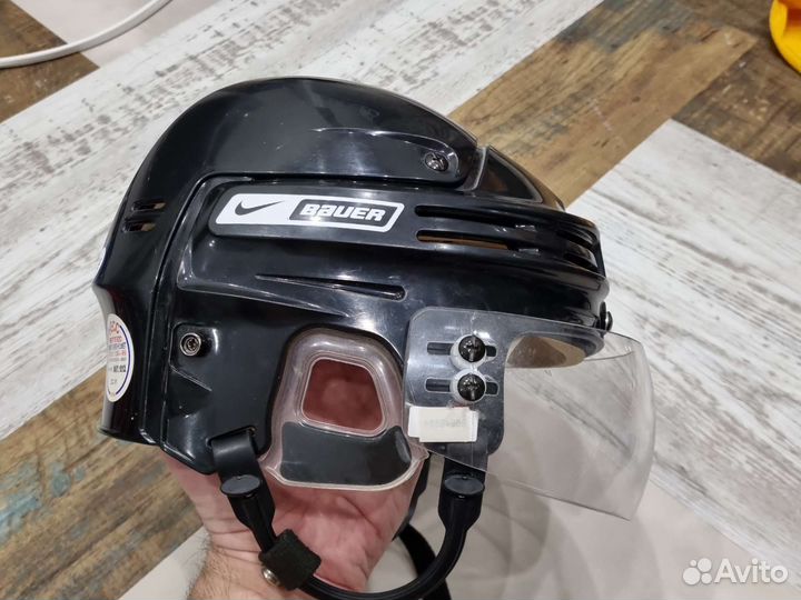 Шлем хоккейный bauer