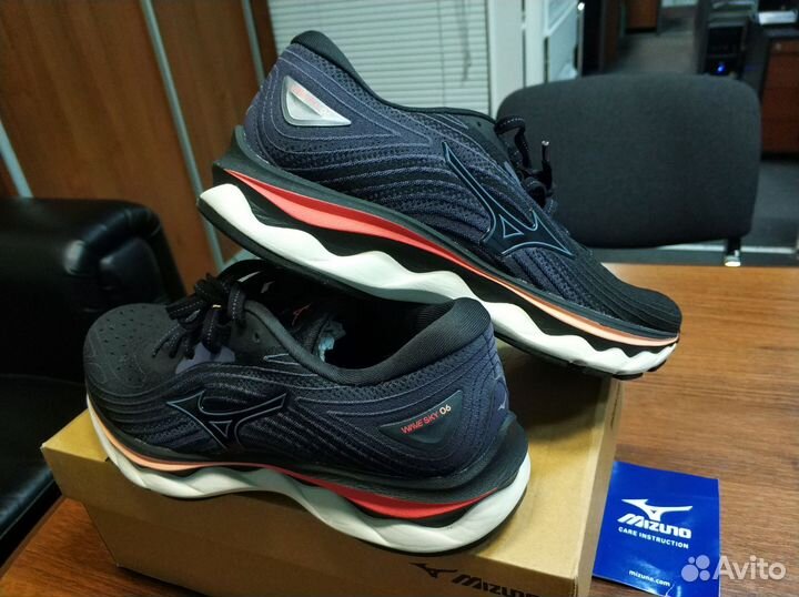 Кроссовки Mizuno Sky 6