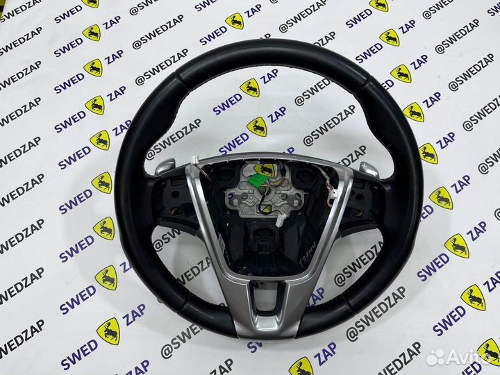 Рулевое колесо Volvo XC70, S80 черное