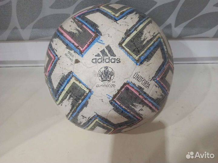Футбольный мяч adidas лига чемпионов 2020 г