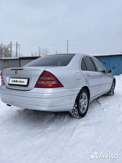 Mercedes-Benz C-класс 2.0 МТ, 2000, 80 000 км
