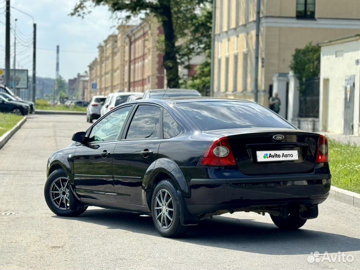 Ford Focus 1.6 МТ, 2006, 317 815 км