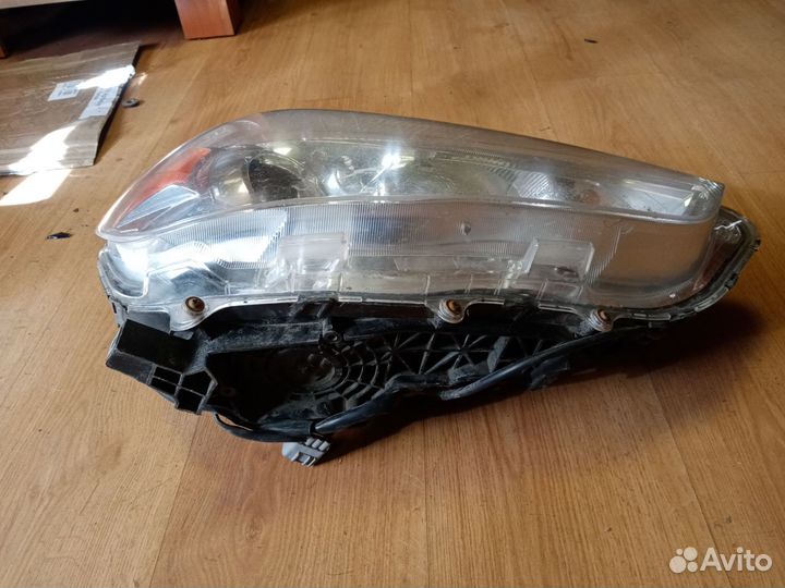Фара правая mitsubishi asx c 2010г.в