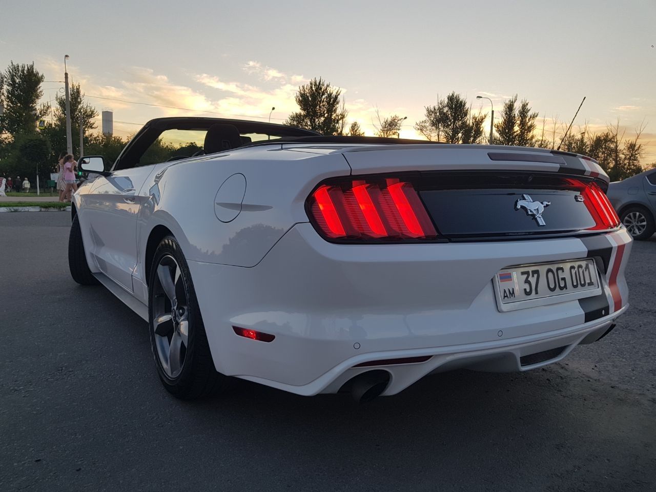 Ford Mustang: фото владельца
