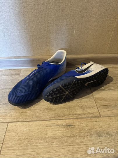 Сороконожки nike phantom