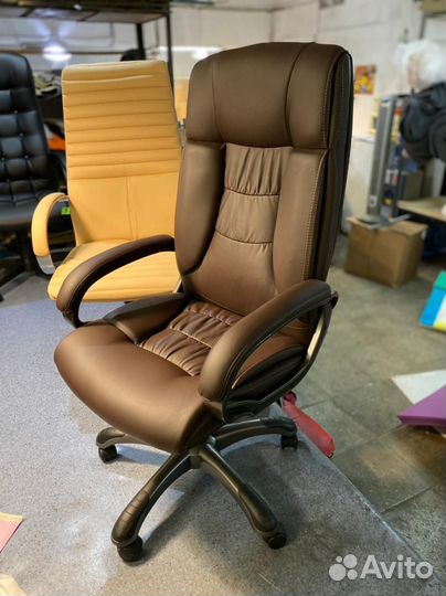 Компьютерное кресло