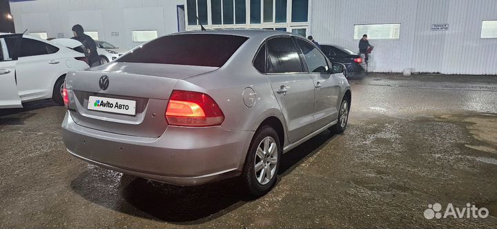 Volkswagen Polo 1.6 AT, 2011, 380 000 км