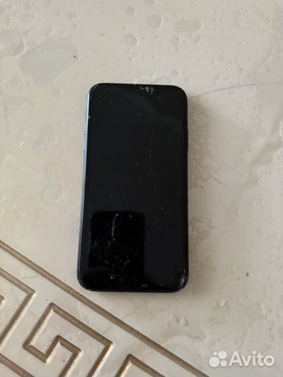iPhone Xr, 128 ГБ