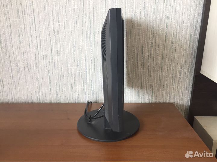 Монитор LG