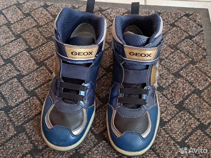 Кроссовки для мальчика Geox