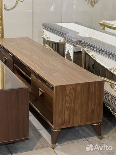 Тумба турецкий