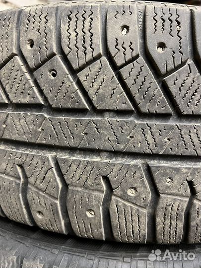 Continental ContiWinterViking 2 215/60 R16 99T