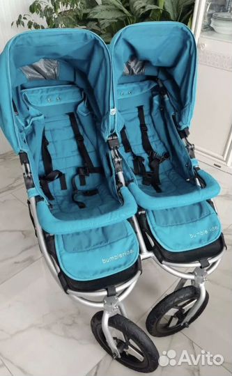 Коляска для двойни bumbleride