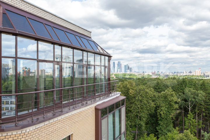 6-к. квартира, 693 м², 7/7 эт.