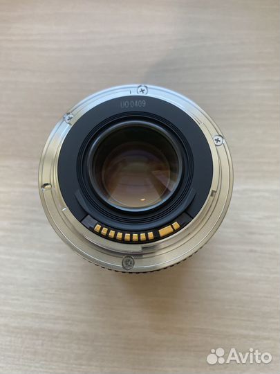 Новый объектив Canon EF 50mm f/2.5 Compact Macro