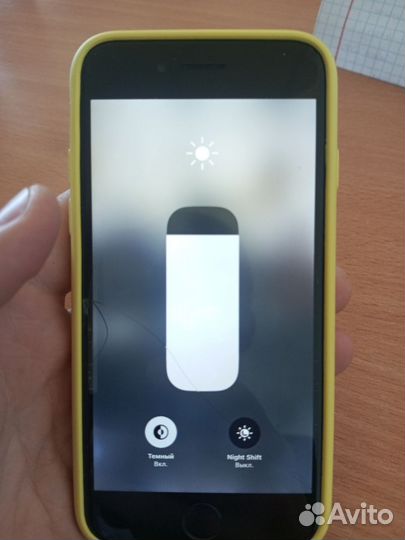 iPhone 8, 64 ГБ