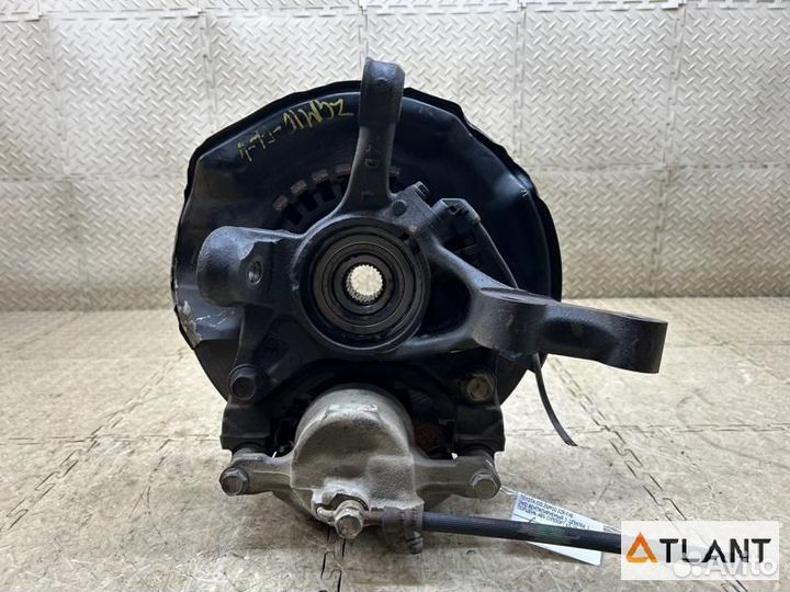 Ступица передняя левая toyota isis