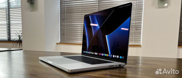 MacBook Pro 16 M1 Max 32/1Tb