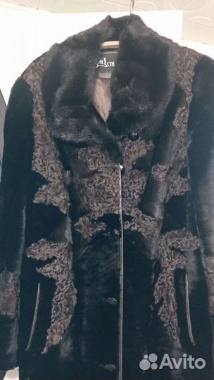 Шуба мутоновая с вставкой норки и каракуля 52 54