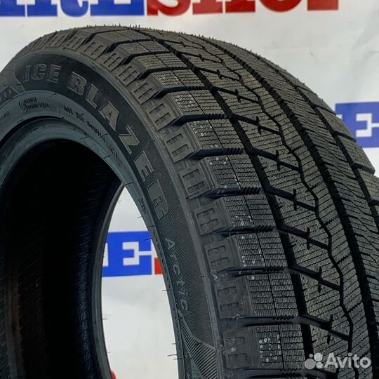 Sailun Ice Blazer Arctic 235/65 R18 106T