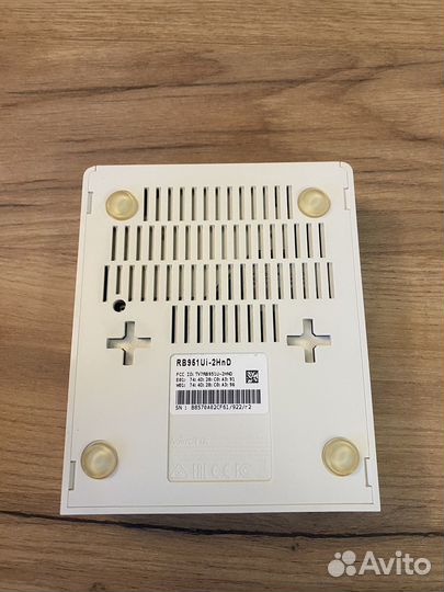 Роутер mikrotik 951Ui 2HuD