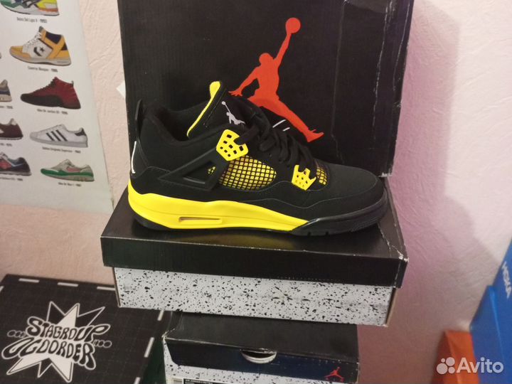 Nike air jordan 4 retro