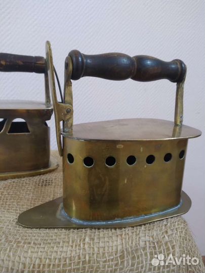 Старинные латунные утюги. Европа