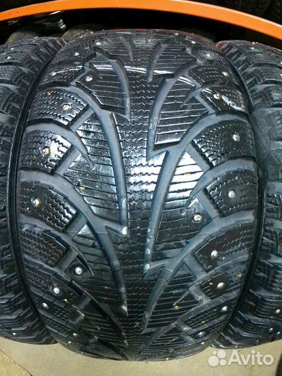 Hankook Winter I'Pike W409 225/55 R17