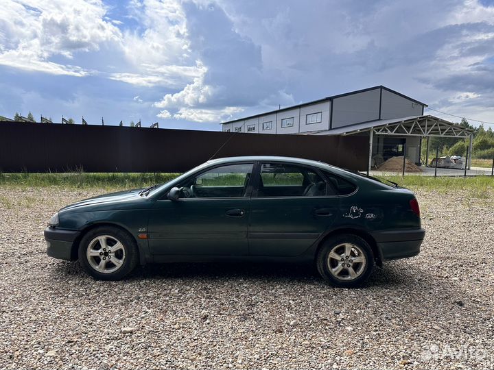 Toyota Avensis 2.0 МТ, 1998, 432 000 км