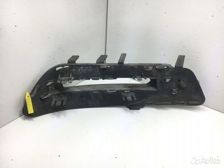 Заглушка бампера (разное) Mercedes-Benz E-Class