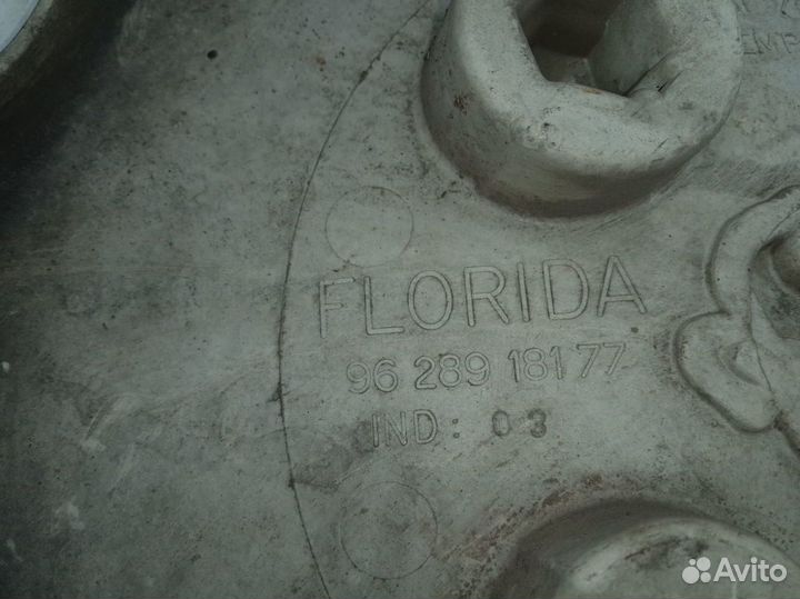 Колёсный колпак Peugeot 206 I (1998—2012)