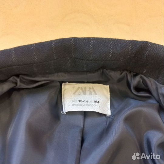 Школьный костюм для девочки 152 zara