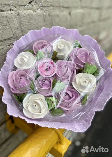 Сладкий букет из зефира Розы в наличии