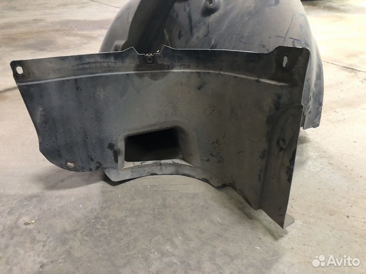 Подкрылок passat б6