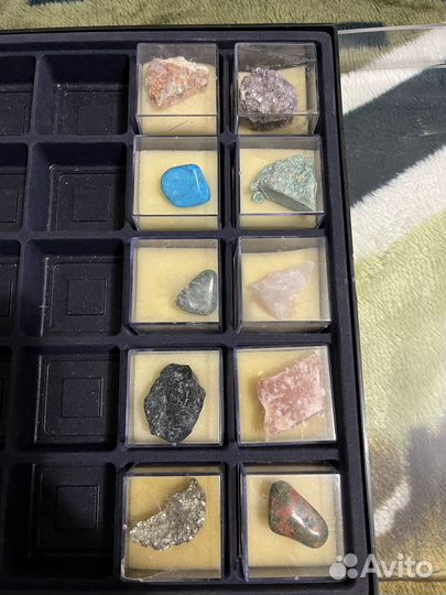 Набор- коллекция натуральных камней и минералов